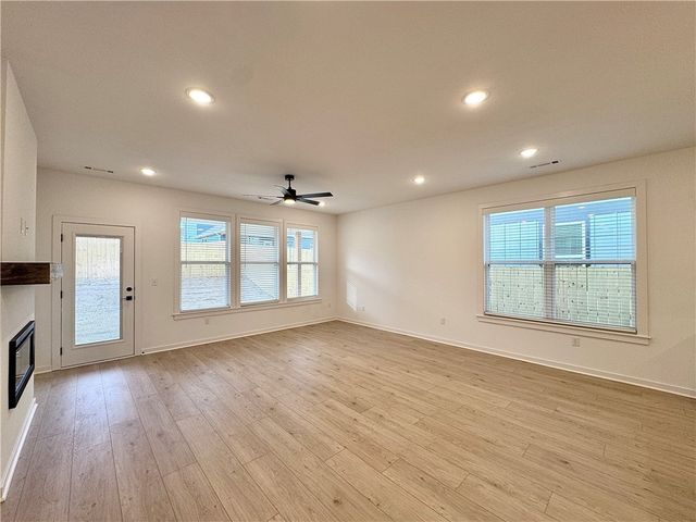 5911 SW Bear Creek Avenue, Bentonville, AR 72713