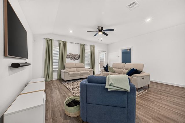 7923 Sleek Flock Lane, Rosharon, TX 77583