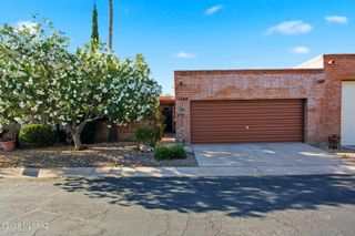1489 W Cerrada Veracruz, Tucson, AZ 85704