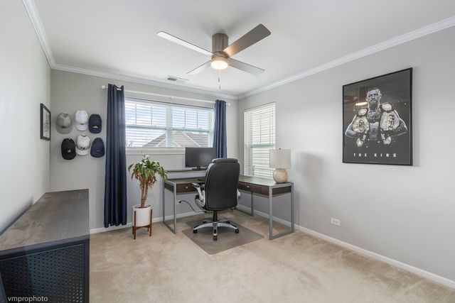 28 E Moseley Road, Palatine, IL 60074