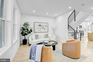 517 FLORIDA AVE NE, Washington, DC 20002