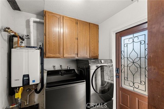 5436 Sierra Vista, Riverside, CA 92505