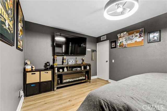 5436 Sierra Vista, Riverside, CA 92505