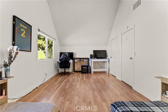 5436 Sierra Vista, Riverside, CA 92505