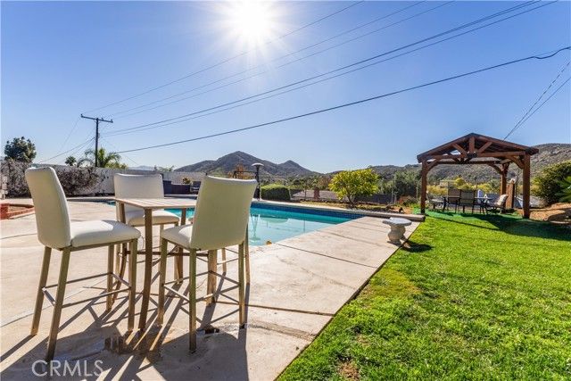 5436 Sierra Vista, Riverside, CA 92505