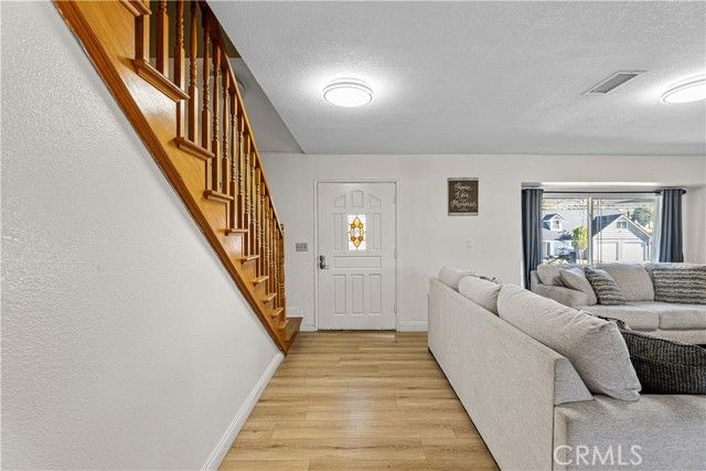 5436 Sierra Vista, Riverside, CA 92505