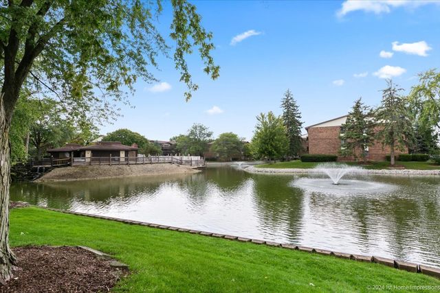 5202 Midlothian Turnpike 107, Crestwood, IL 60418