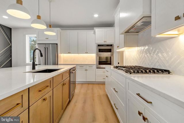 438 DELAWARE AVE, Millsboro, DE 19966