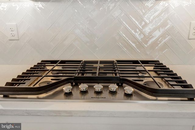 438 DELAWARE AVE, Millsboro, DE 19966