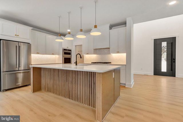 438 DELAWARE AVE, Millsboro, DE 19966