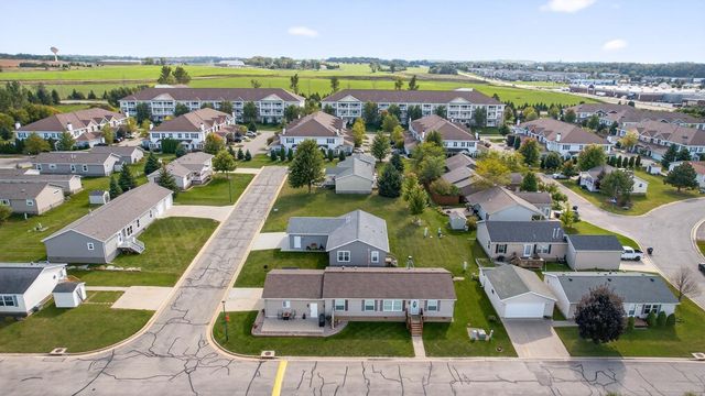 506 Peony Street SE, Rochester, MN 55904