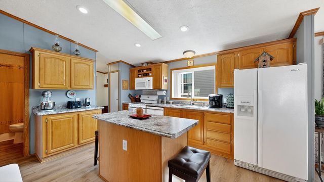 506 Peony Street SE, Rochester, MN 55904