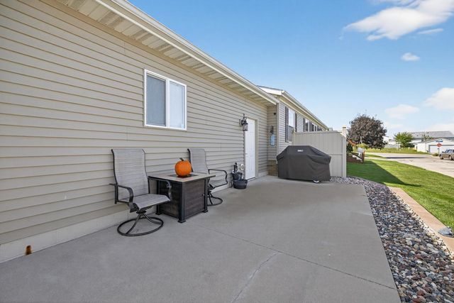 506 Peony Street SE, Rochester, MN 55904