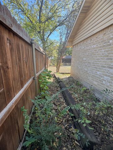 926 Key Colony Drive, Garland, TX 75043