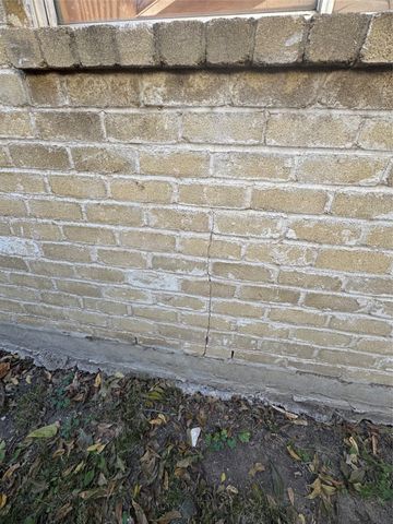 926 Key Colony Drive, Garland, TX 75043