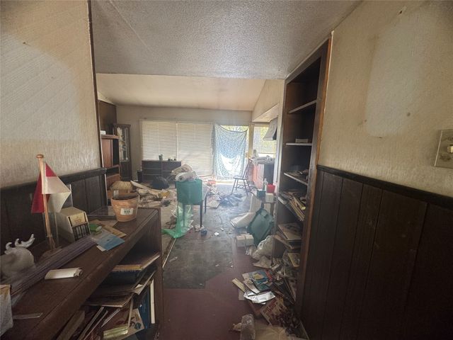 926 Key Colony Drive, Garland, TX 75043