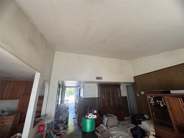 926 Key Colony Drive, Garland, TX 75043