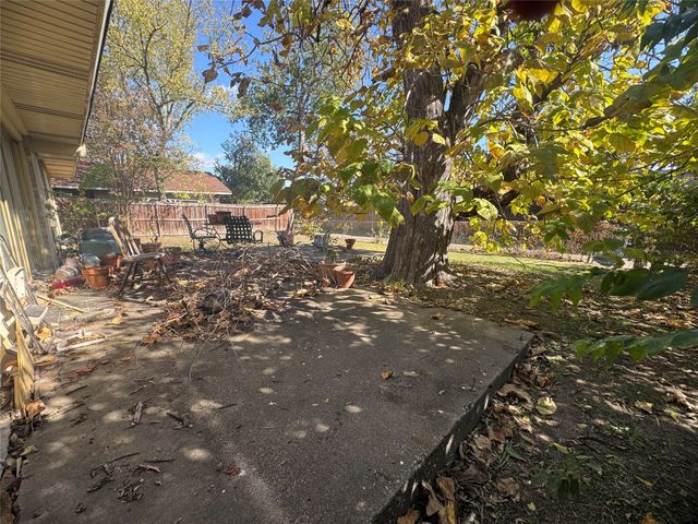 926 Key Colony Drive, Garland, TX 75043