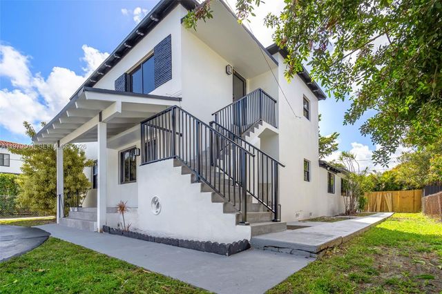 130 SW 31st Ct 2, Miami, FL 33135