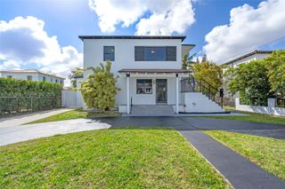 130 SW 31st Ct 2, Miami, FL 33135