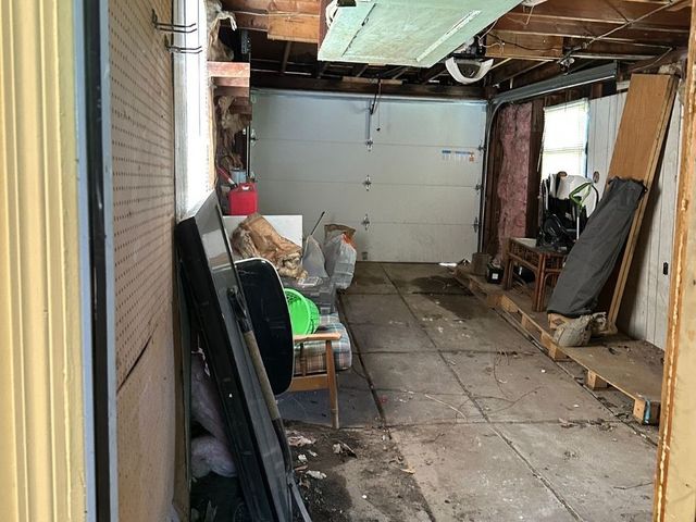23 Virginia Dr, Lincoln Boro, PA 15133