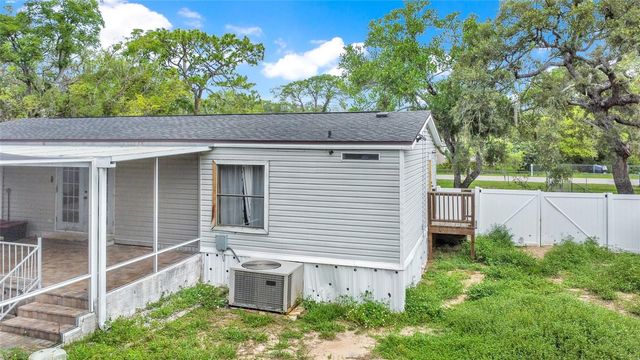 7194 SEALAWN DRIVE, Spring Hill, FL 34606
