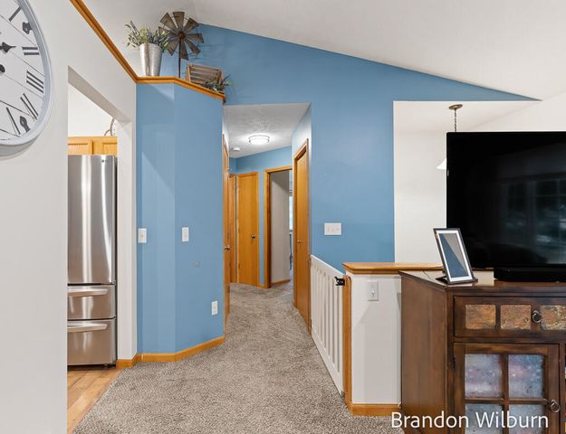 938 Kusterer Drive NW, Grand Rapids, MI 49534