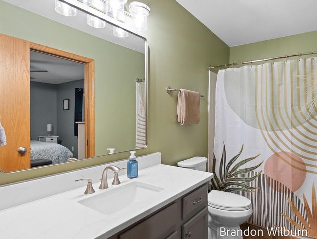 938 Kusterer Drive NW, Grand Rapids, MI 49534