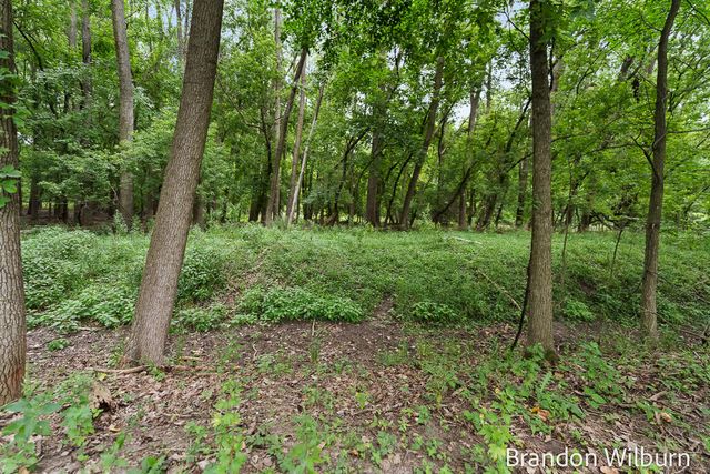 938 Kusterer Drive NW, Grand Rapids, MI 49534