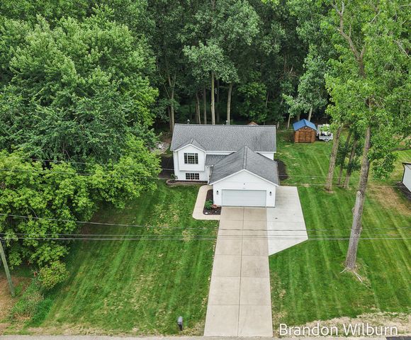 938 Kusterer Drive NW, Grand Rapids, MI 49534