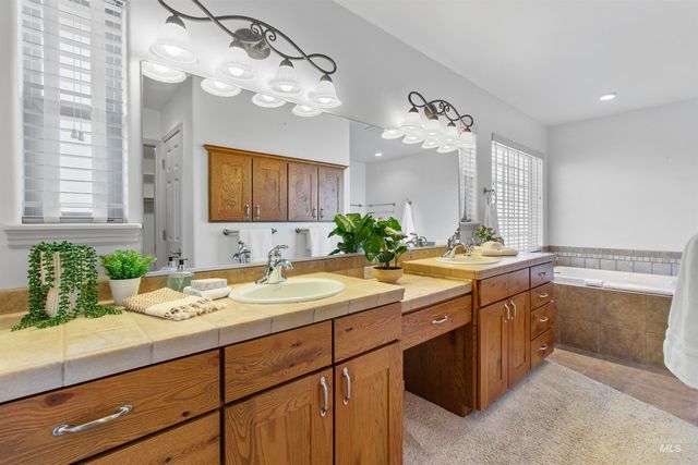 2673 E 4269 N, Twin Falls, ID 83301