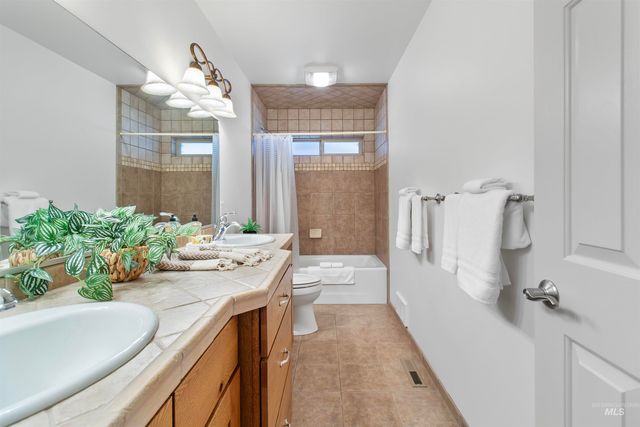 2673 E 4269 N, Twin Falls, ID 83301