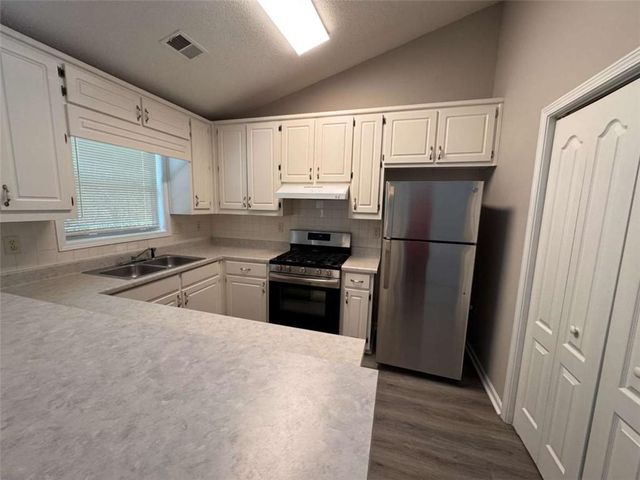 451 Clear Blue Way, Mcdonough, GA 30253