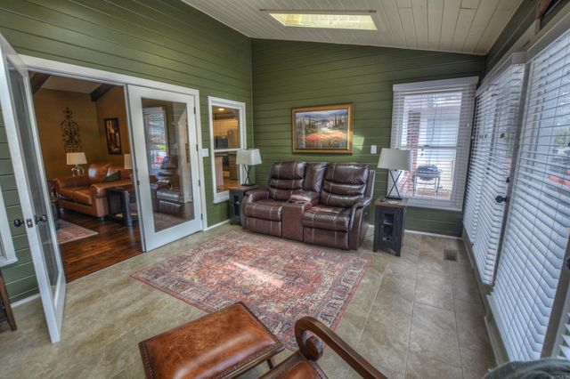 105 Waters Edge Cove, Hot Springs, AR 71901