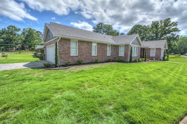 105 Waters Edge Cove, Hot Springs, AR 71901