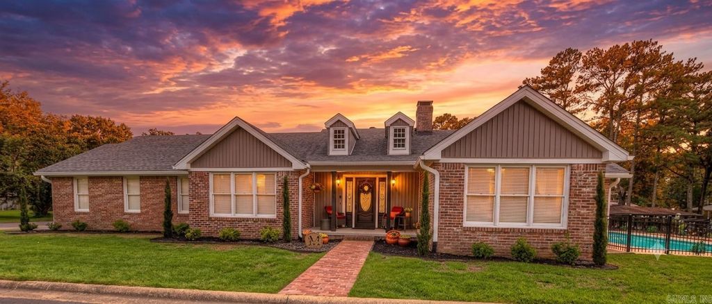 105 Waters Edge Cove, Hot Springs, AR 71901