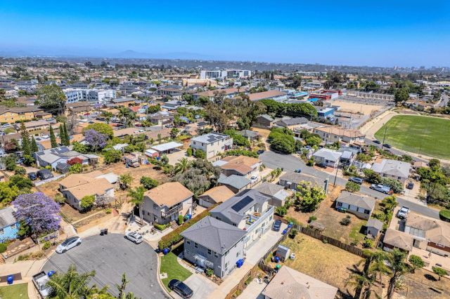 6737 Thomson Court, San Diego, CA 92111