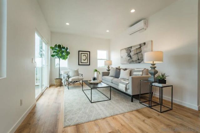 6737 Thomson Court, San Diego, CA 92111