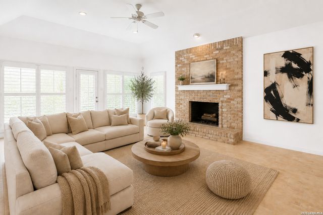 6 Cottesmore Ct, San Antonio, TX 78218