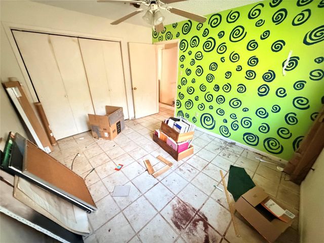 3400 Coachlight Lane, Baytown, TX 77521