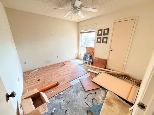 3400 Coachlight Lane, Baytown, TX 77521