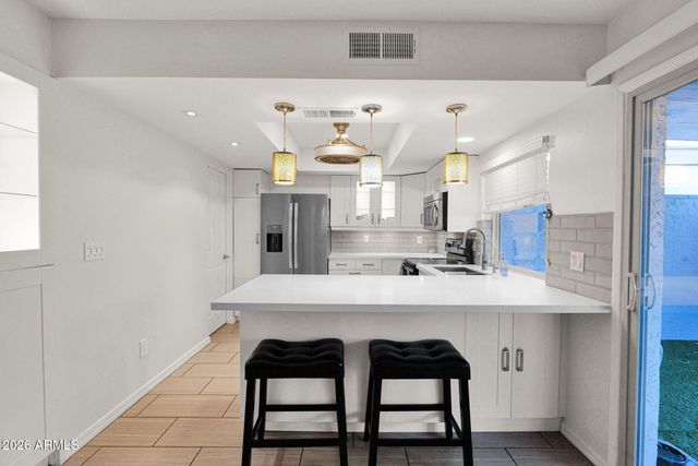 6350 N 78TH Street 300, Scottsdale, AZ 85250