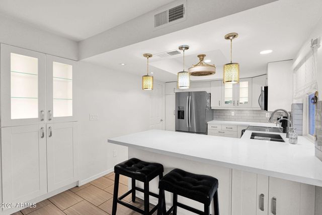 6350 N 78TH Street 300, Scottsdale, AZ 85250