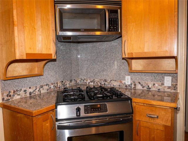 6815 E Grand Avenue, Dallas, TX 75223