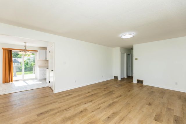 8034 Jackson Street NE, Spring Lake Park, MN 55432