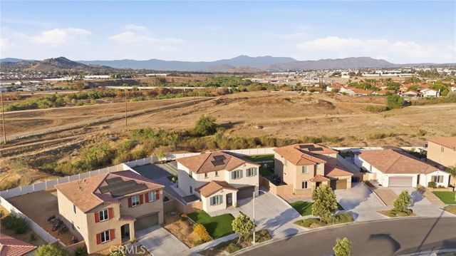 7220 Dimaggio Street, Riverside, CA 92503