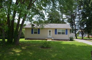 100 Bellamy Ct, Clarksville, TN 37043