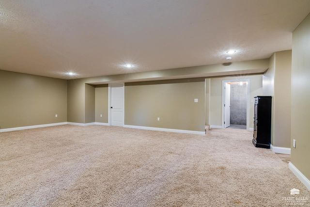 1104 East Park Grove, Manhattan, KS 66503