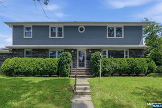 88 6th Street, Clifton, NJ 07011