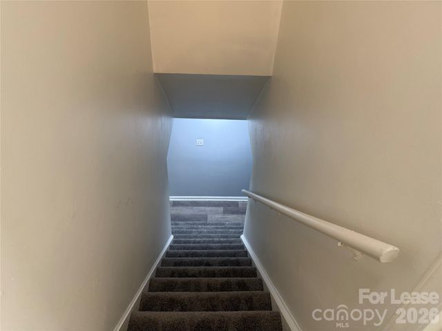 8526 Castle Pine Court 2, Charlotte, NC 28226